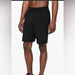 lululemon athletica Men's Black Athletic‎ Shorts- Callouts Listed